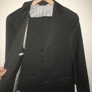 West End Men's Three Piece Suit